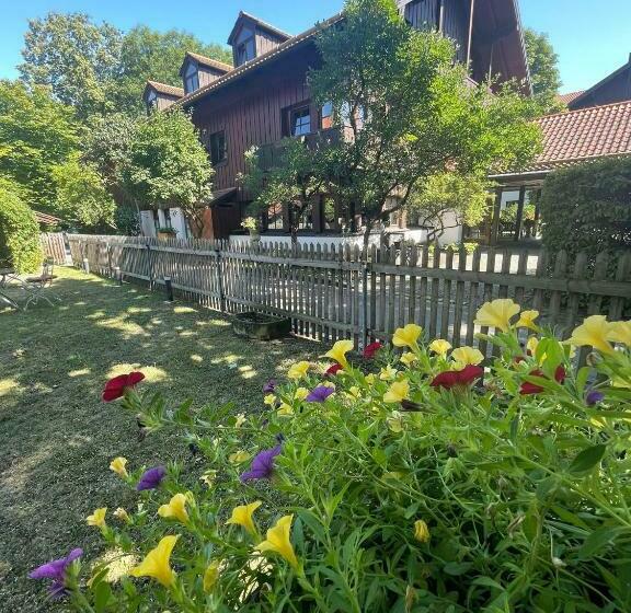 ホテル Schrenkhof