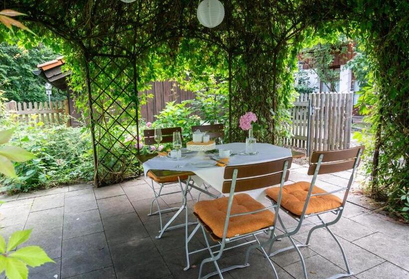 ホテル Schrenkhof