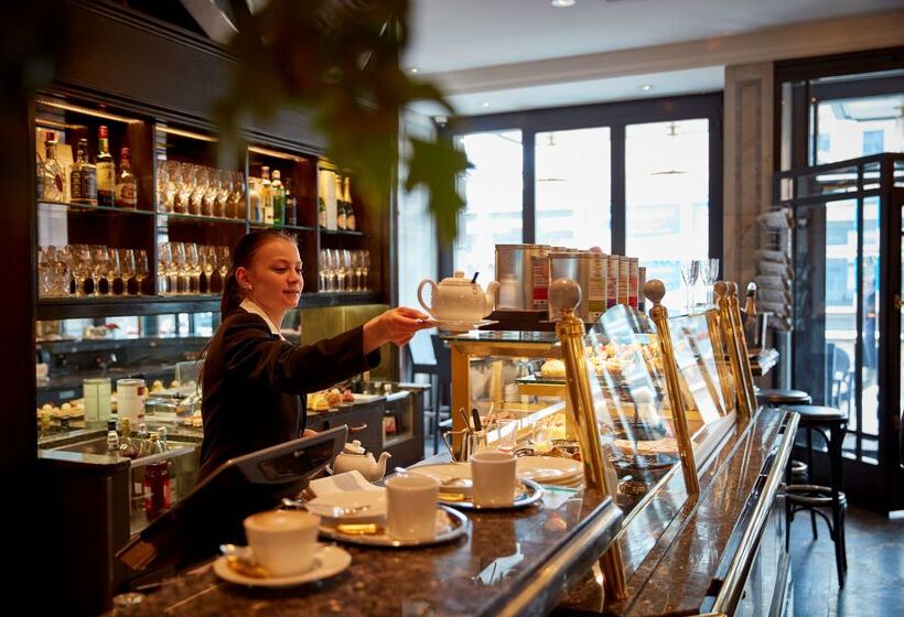 Отель Schweizerhof Zurich