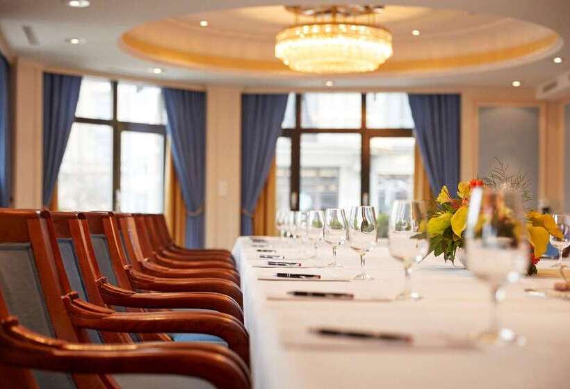 Отель Schweizerhof Zurich