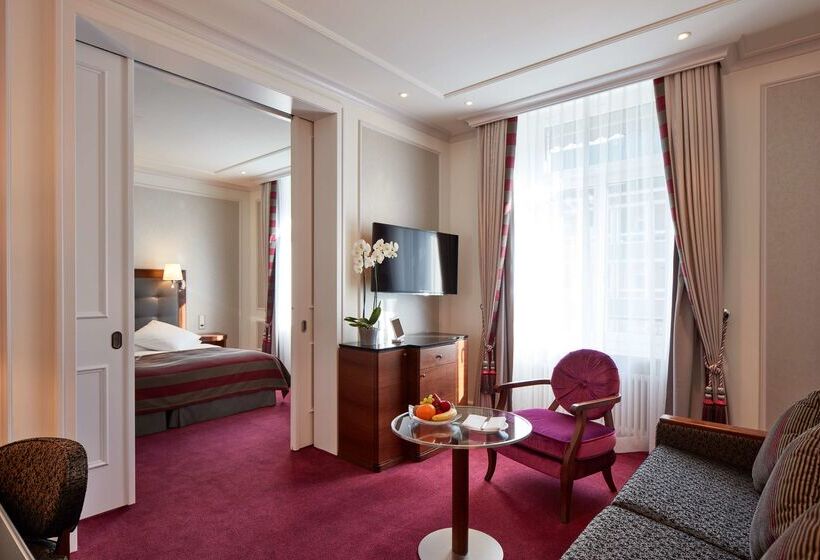 Отель Schweizerhof Zurich