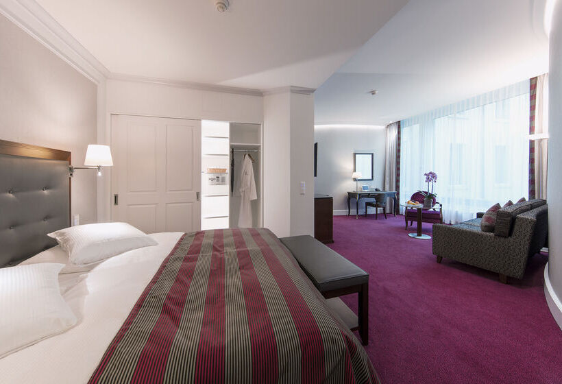 Отель Schweizerhof Zurich