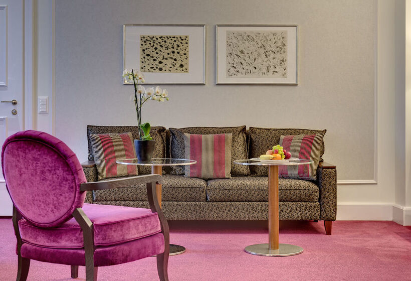 Отель Schweizerhof Zurich