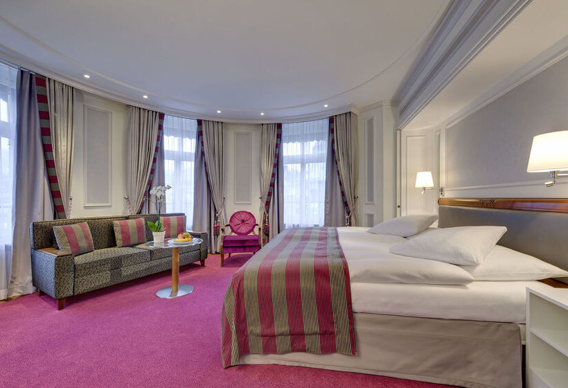 Отель Schweizerhof Zurich