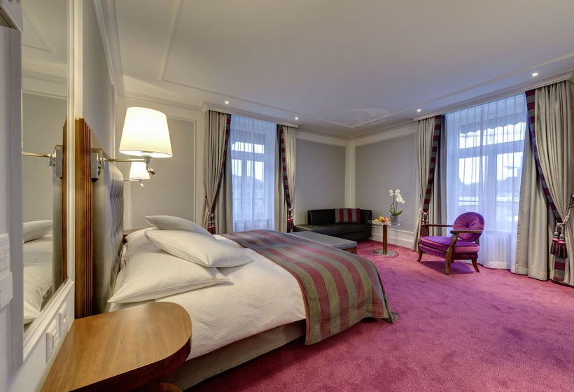 Отель Schweizerhof Zurich