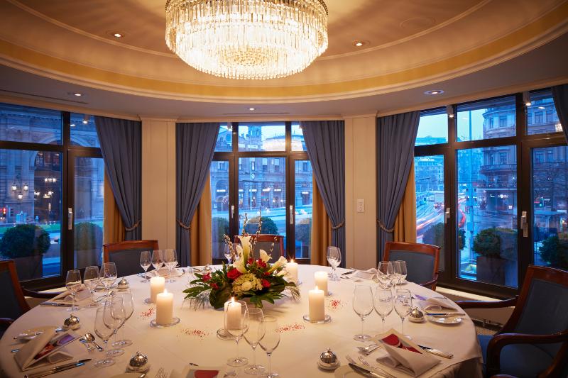 Отель Schweizerhof Zurich