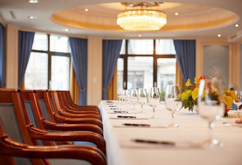 Отель Schweizerhof Zurich