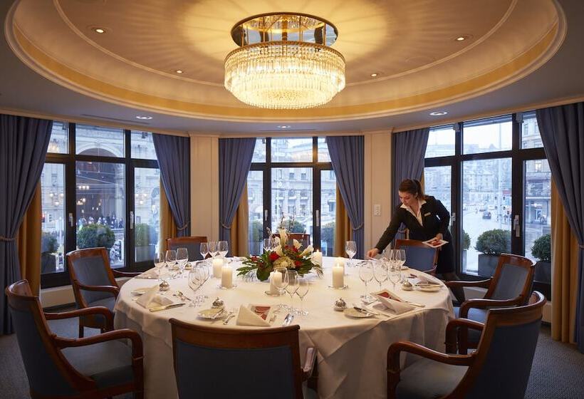 Отель Schweizerhof Zurich