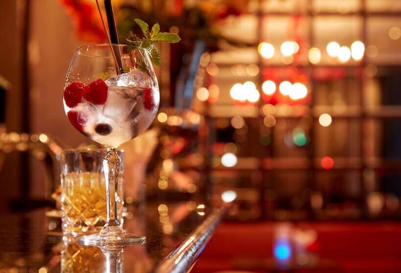 Отель Schweizerhof Zurich