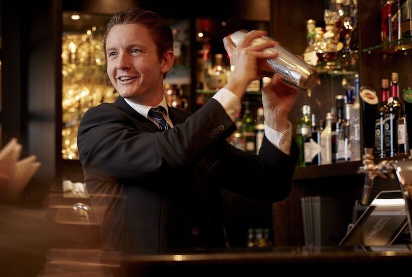 Отель Schweizerhof Zurich