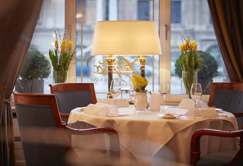 Отель Schweizerhof Zurich