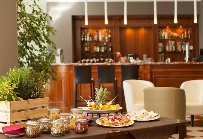 Shg Hotel De La Ville