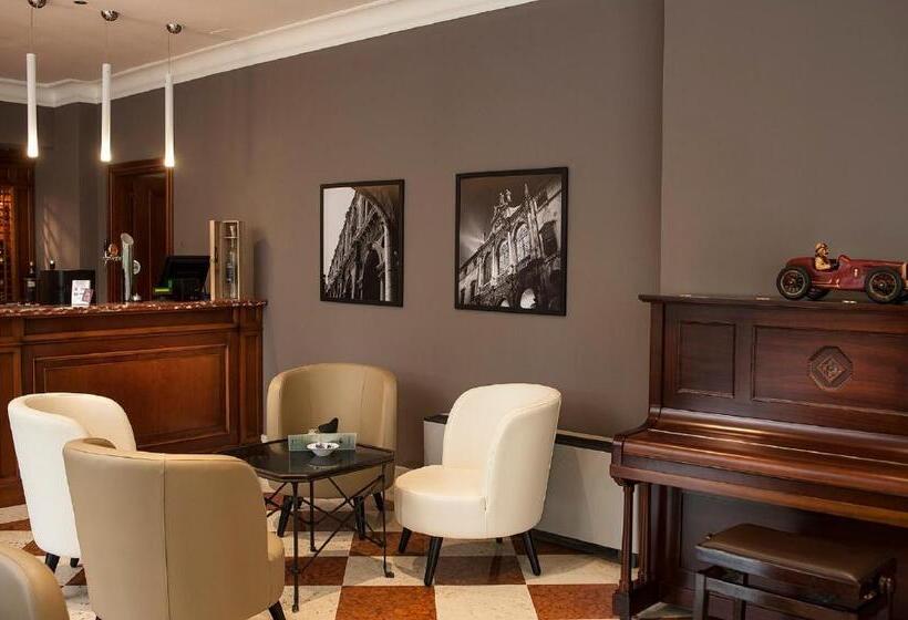 Shg Hotel De La Ville