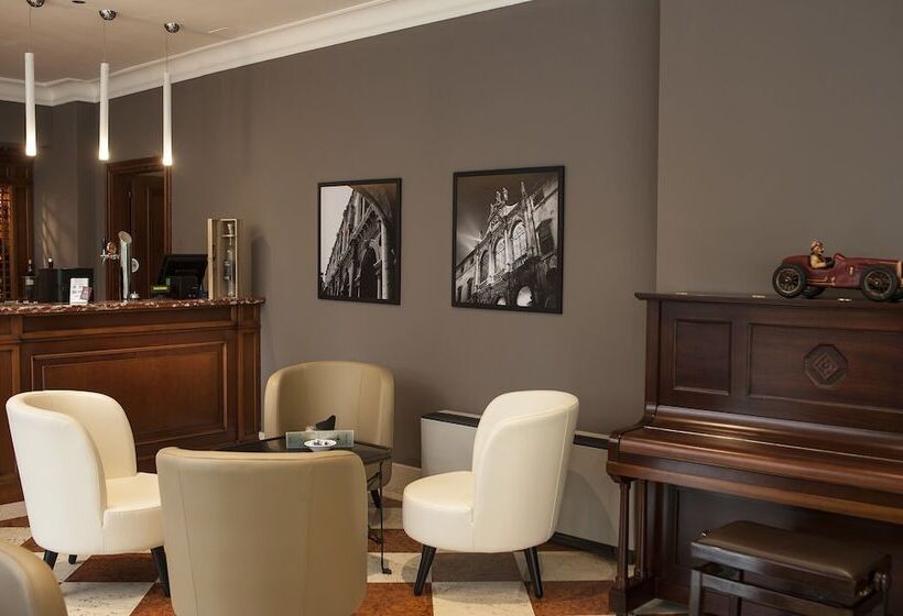 Shg Hotel De La Ville