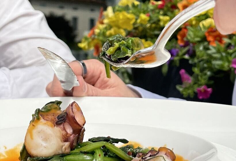 Shg Hotel De La Ville