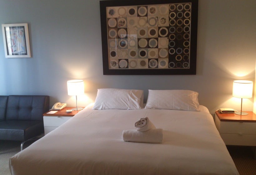 هتل Sullivans Perth