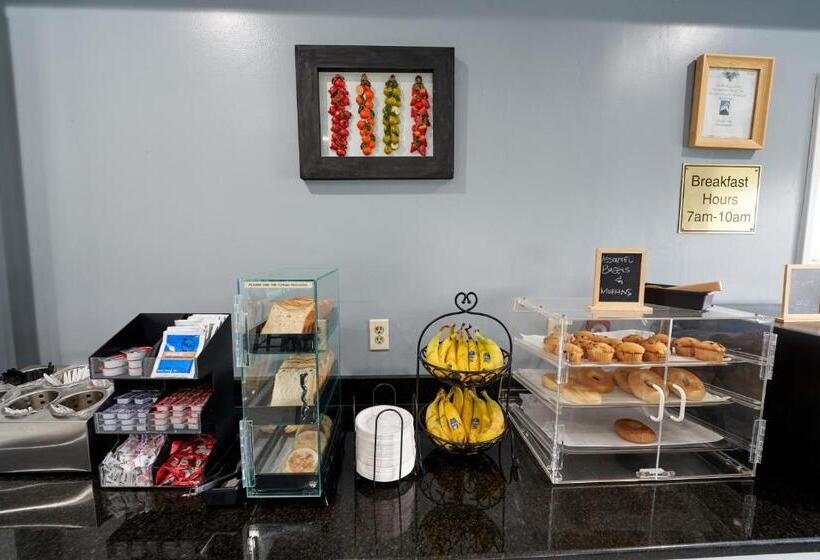 酒店 Admiralty Inn & Suites   A Red Collection