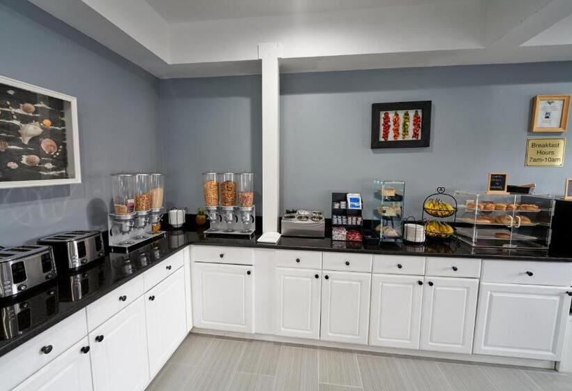 酒店 Admiralty Inn & Suites   A Red Collection