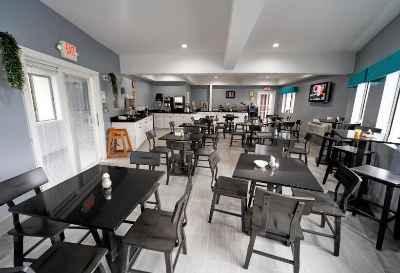 酒店 Admiralty Inn & Suites   A Red Collection