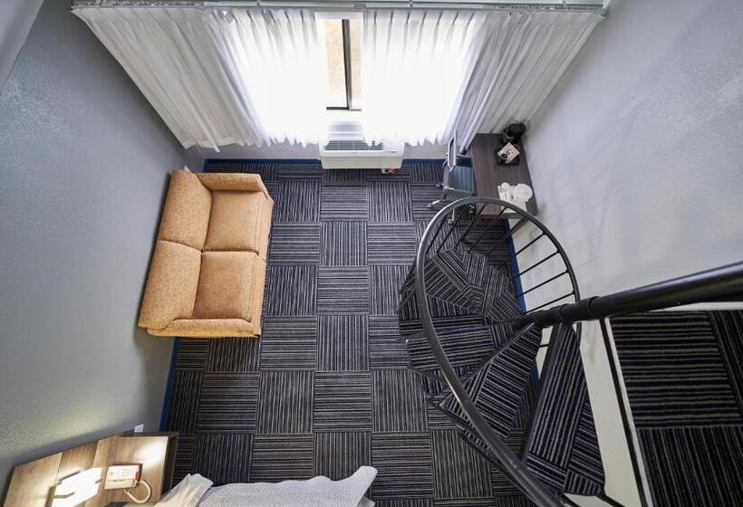 酒店 Admiralty Inn & Suites   A Red Collection