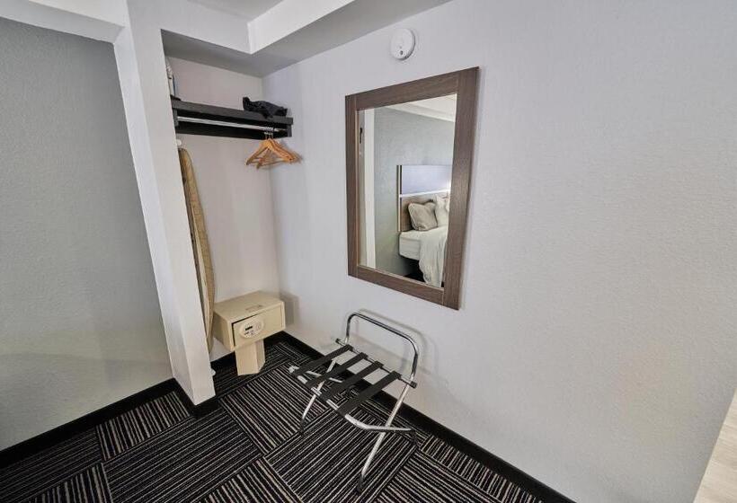 酒店 Admiralty Inn & Suites   A Red Collection