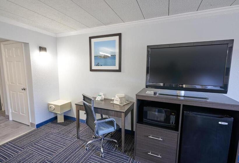 酒店 Admiralty Inn & Suites   A Red Collection