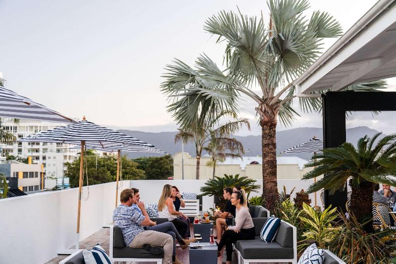 בית מלון כפרי The Benson