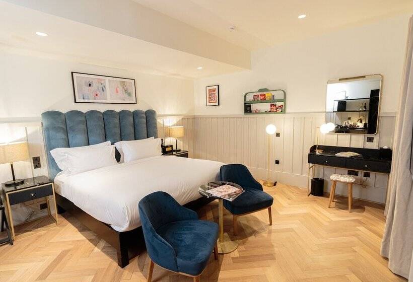 בית מלון כפרי The Clarence