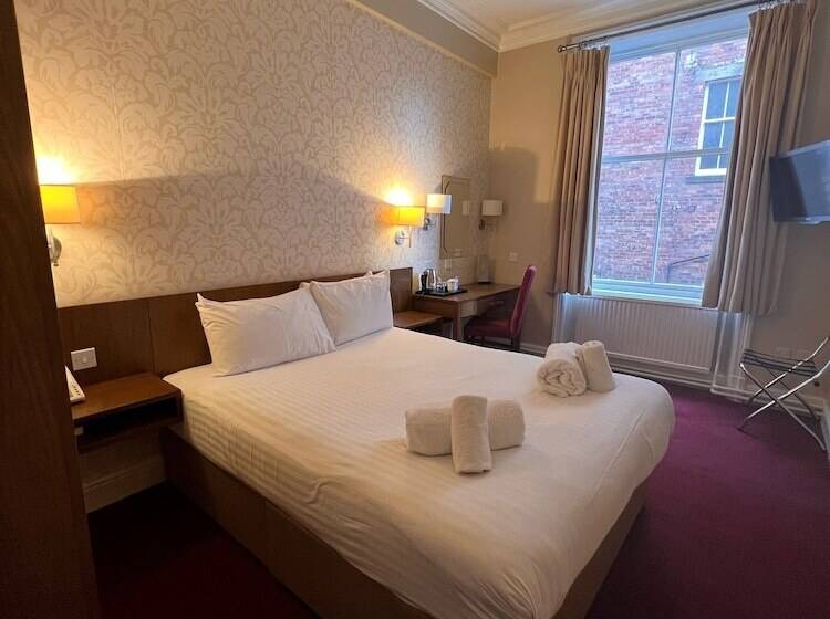 בית מלון כפרי The Crown