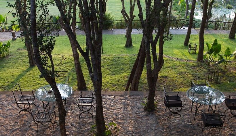 فندق The Deer Park