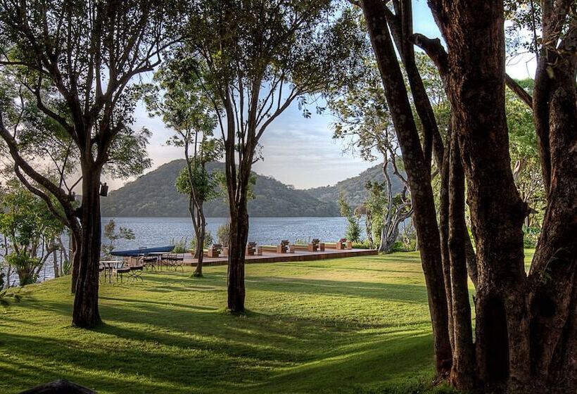 فندق The Deer Park