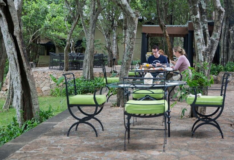 فندق The Deer Park