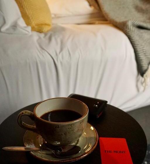 בית מלון כפרי The Mont