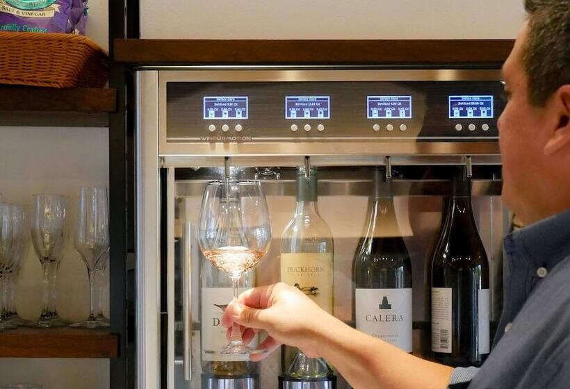 The Nest Hotel Palo Alto