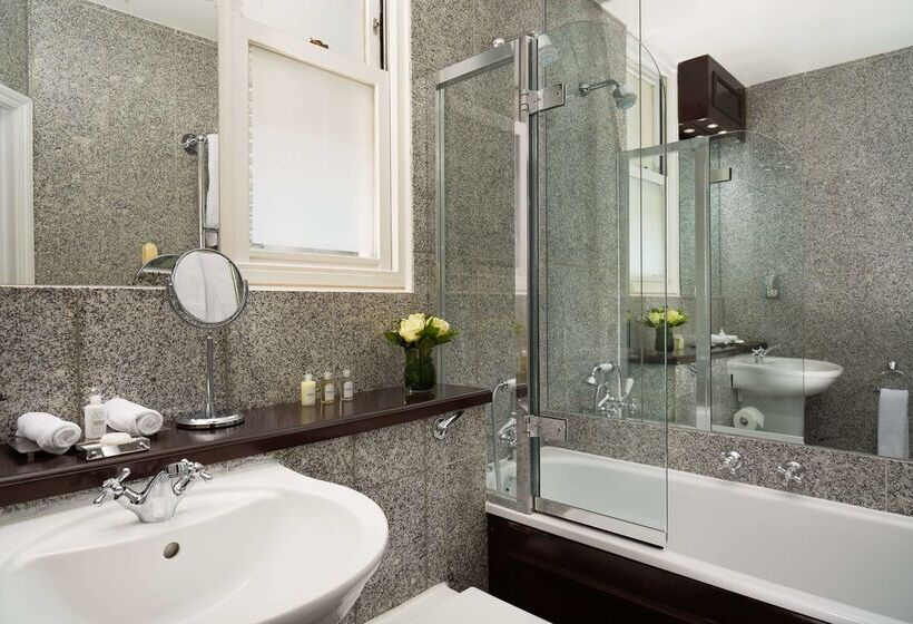 The Pelham London Starhotels Collezione