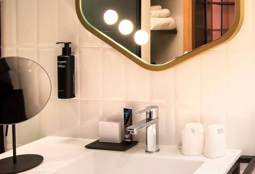 هتل Urban Hive Milano