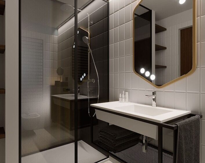 هتل Urban Hive Milano