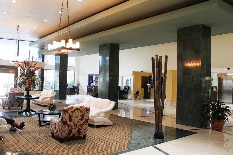 فندق Waterfront Condo, Heated Pool, Direct Beach Access With Private Beach Chairs