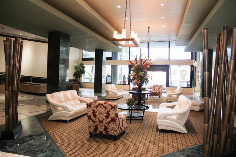 فندق Waterfront Condo, Heated Pool, Direct Beach Access With Private Beach Chairs