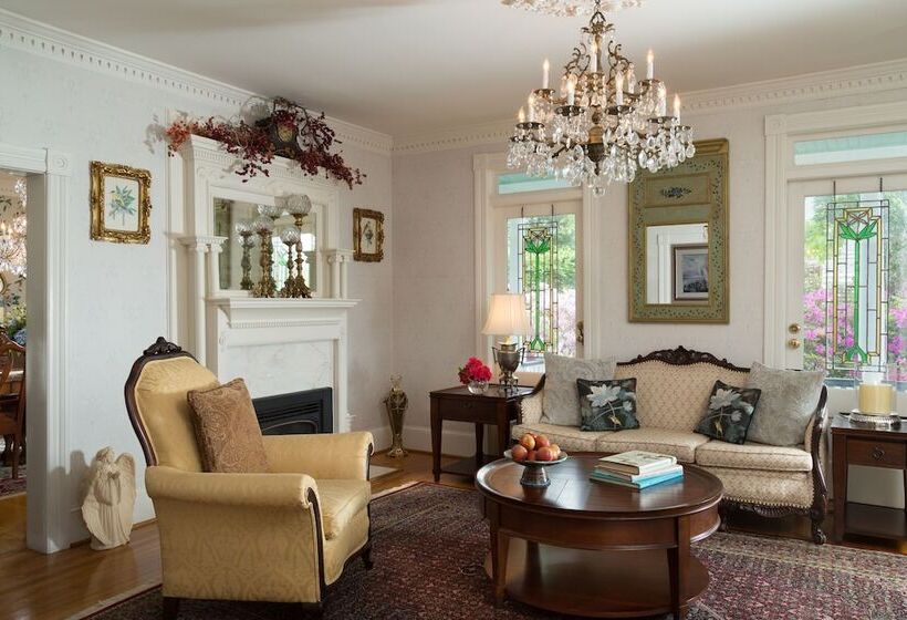 ホテル White Doe Inn Bed & Breakfast