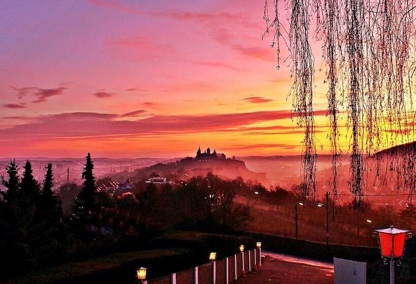 酒店 Wittelsbacher Höh