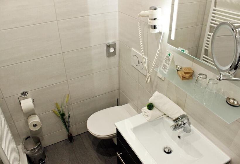 酒店 Wittelsbacher Höh