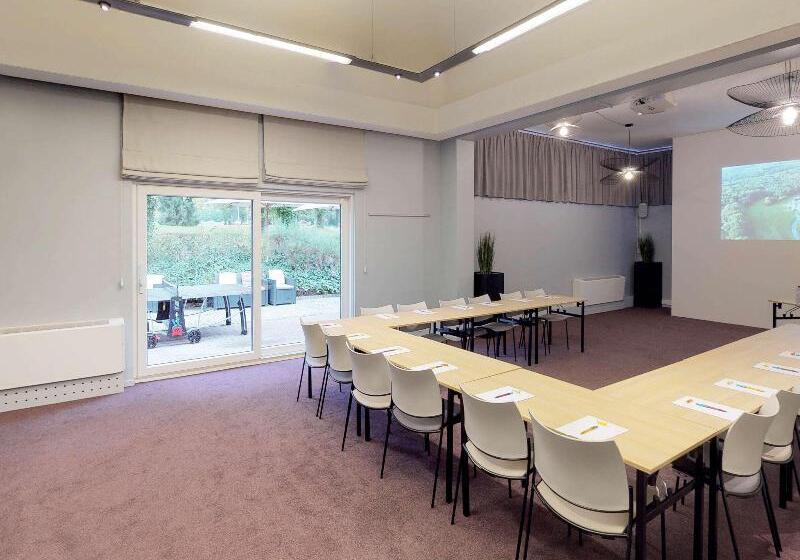 Ibis Styles Louvain La Neuve Hotel And Events