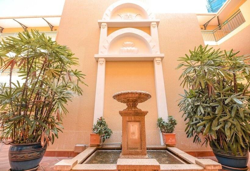 Il Palazzo Holiday Apartments