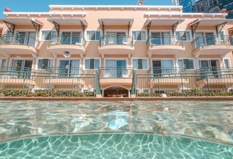 Il Palazzo Holiday Apartments