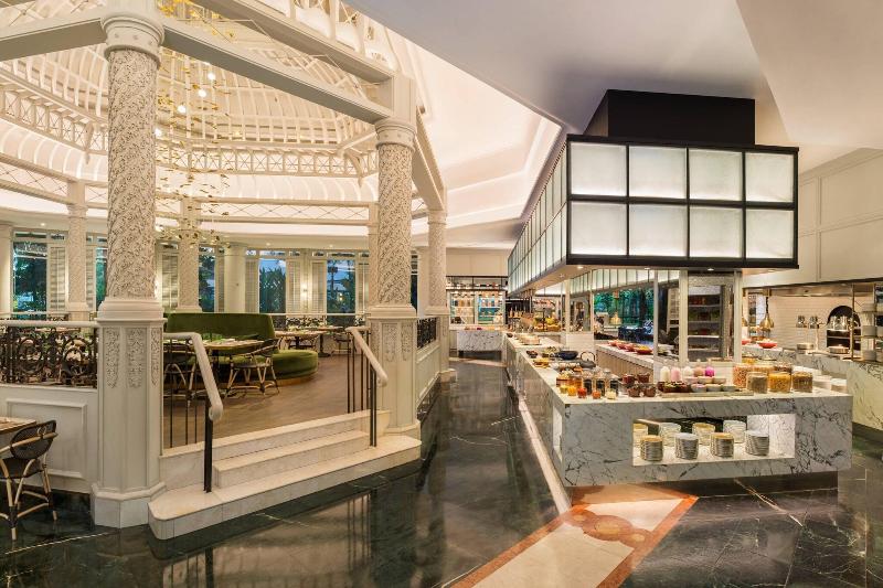 Jw Marriott Hotel Surabaya