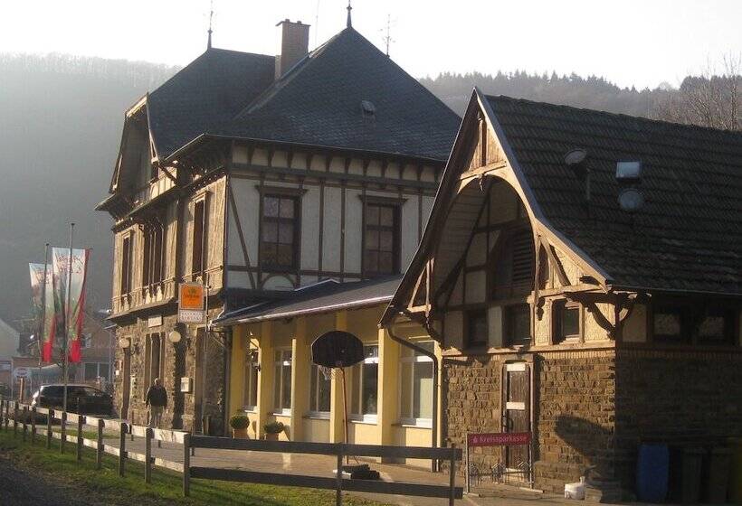 Land Gut Hotel Zur Post