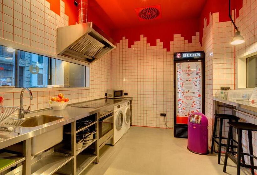 Meininger Hotel Leipzig Hauptbahnhof