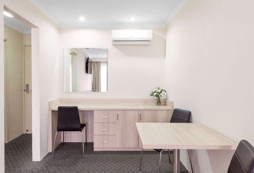 مُتل Garden City Hotel, Best Western Signature Collection