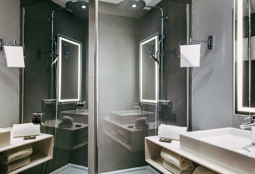 Novotel Paris Charles De Gaulle Airport